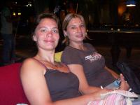 IMGP2450 Au billard - Marie et Florence 